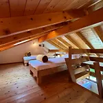 Casa Eva Pianello - Larihome A64 דירה *