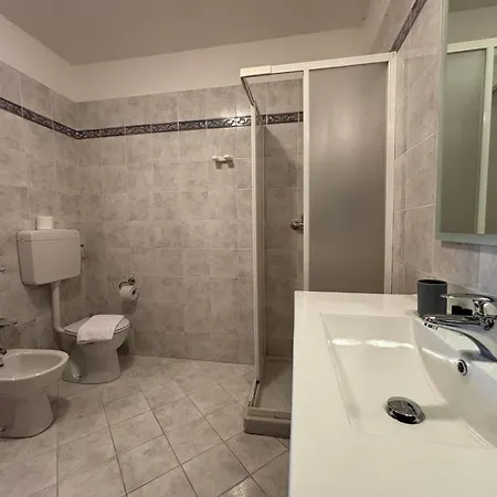 Casa Eva Pianello - Larihome A64 Apartament