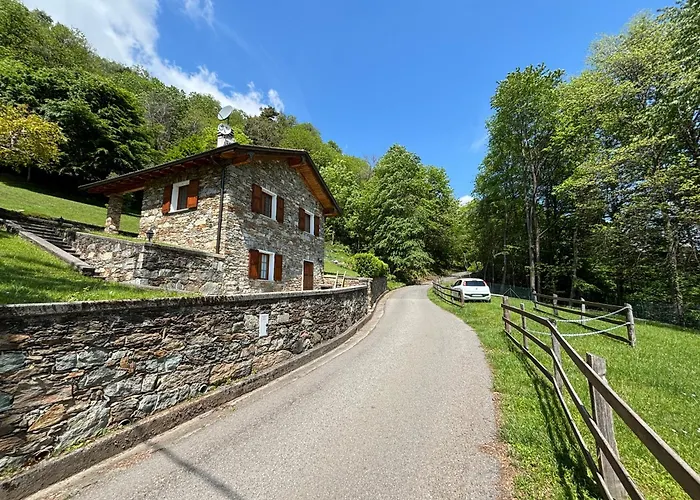 Casa Eva Pianello - Larihome A64